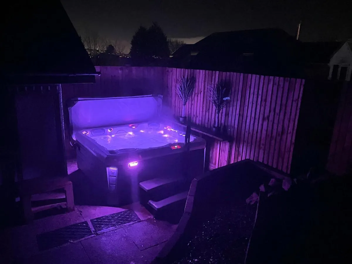 Luxury Property With Hot Tub And Sea Views Oystermouth
